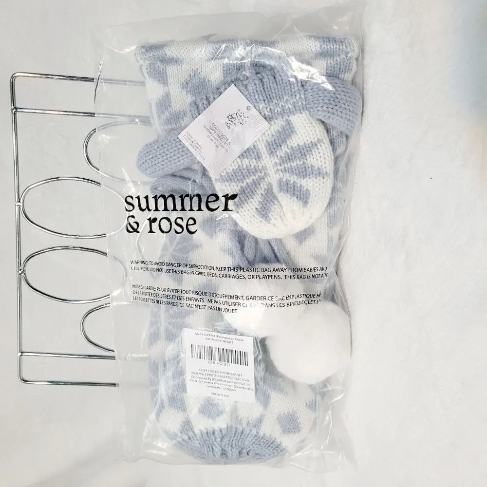 Chic & Tonic Cozy Coozie and Wine Bag Set Wintery Snowflake Design New OOS